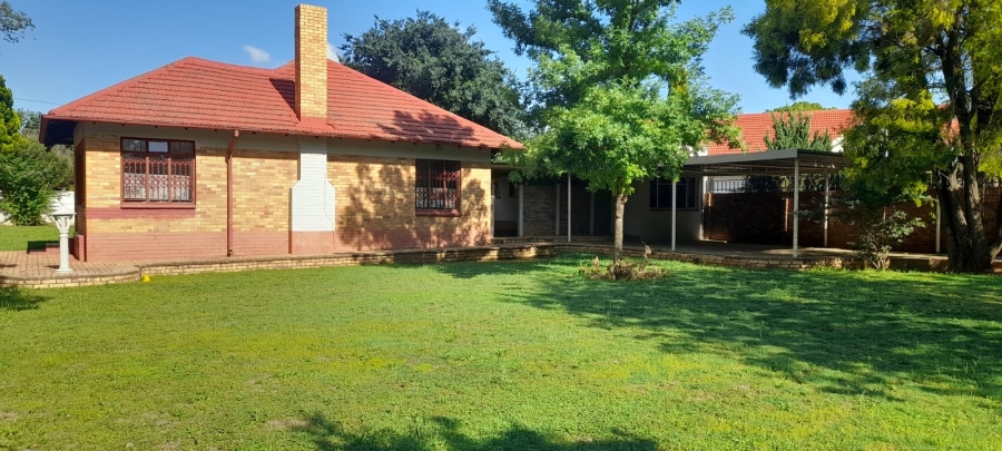 To Let 3 Bedroom Property for Rent in Stilfontein Ext 3 North West